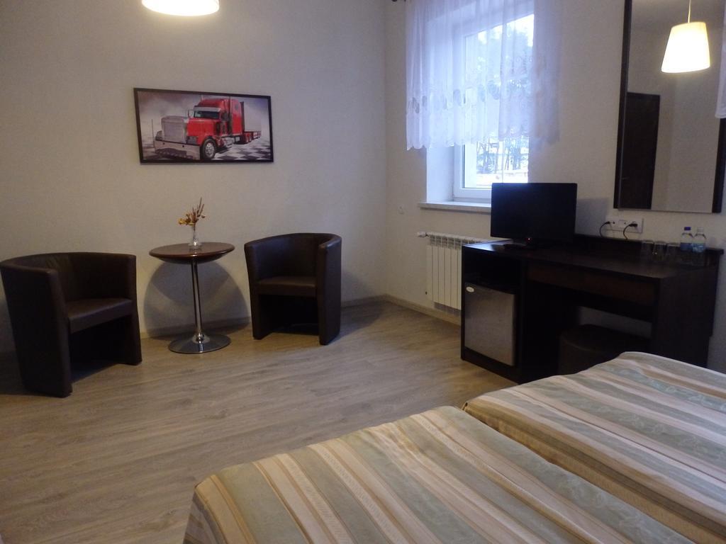Gosciniec Borne Sulinowo - Byla Baza Wojskowa Hotel Ngoại thất bức ảnh